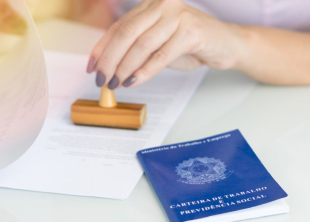 Δίκαιο Αλλοδαπών  – Άδειες διαμονής